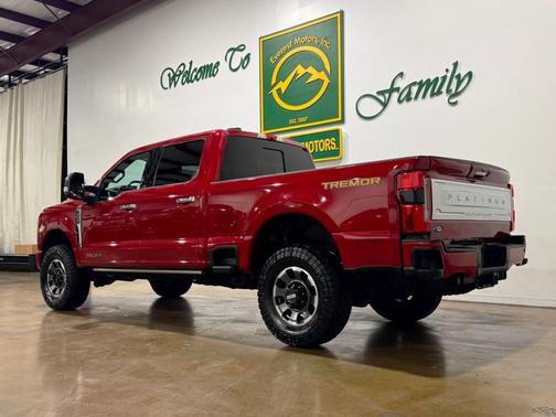2023 Ford F-250 Platinum
