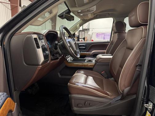 2016 Chevrolet Silverado 3500 High Country