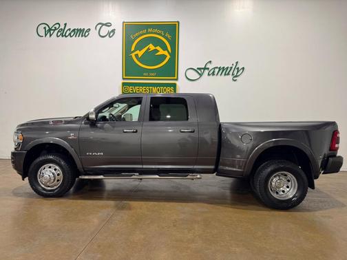2020 RAM 3500 Laramie Mega Cab 4x4 6'4' Box