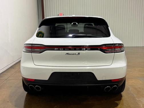 2021 Porsche Macan S