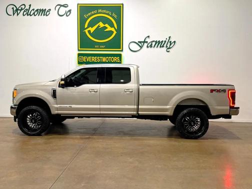 2017 Ford F-350 Lariat