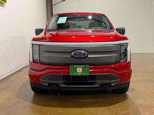 2023 Ford F-150 Lightning XLT