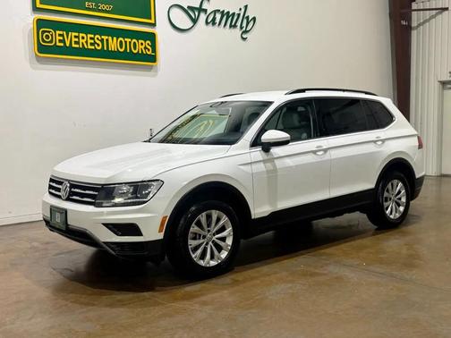 White 2019 Volkswagen Tiguan 2.0T SE