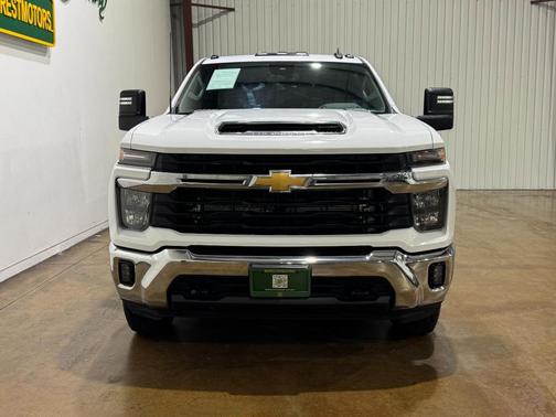 2024 Chevrolet Silverado 3500 LT