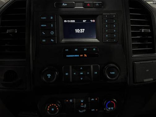 Oxford White 2019 Ford F-150 XL
