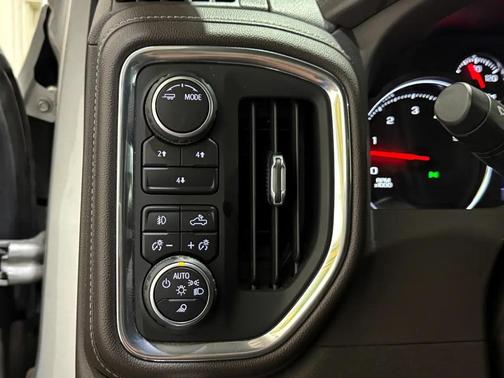 Silver Ice Metallic 2022 Chevrolet Silverado 2500 LT