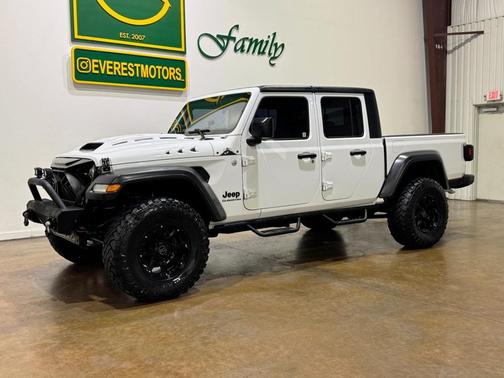 2021 Jeep Gladiator Sport