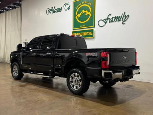Agate Black Metallic 2024 Ford F-250 Lariat