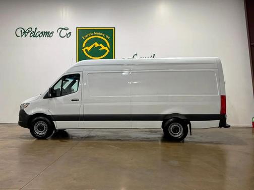 2021 Mercedes-Benz Sprinter 2500 High Roof