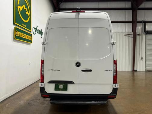 2021 Mercedes-Benz Sprinter 2500 High Roof