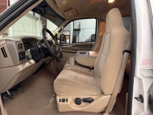 2002 Ford F-350 XLT Crew Cab Super Duty