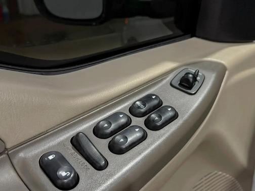 2002 Ford F-350 XLT Crew Cab Super Duty