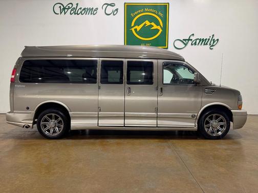 2014 GMC Savana 2500 Upfitter