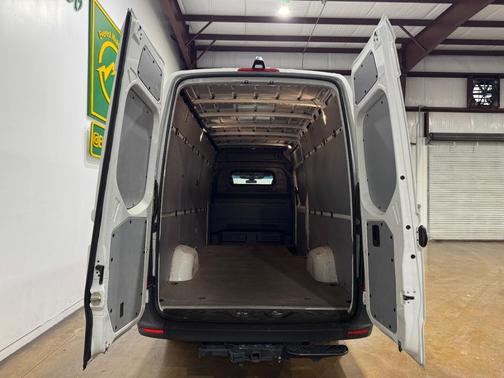 2023 Mercedes-Benz Sprinter 2500 High Roof