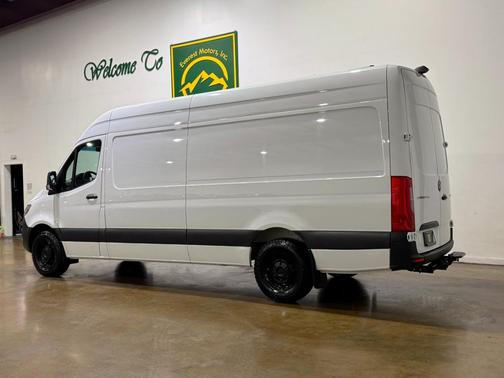2023 Mercedes-Benz Sprinter 2500 High Roof