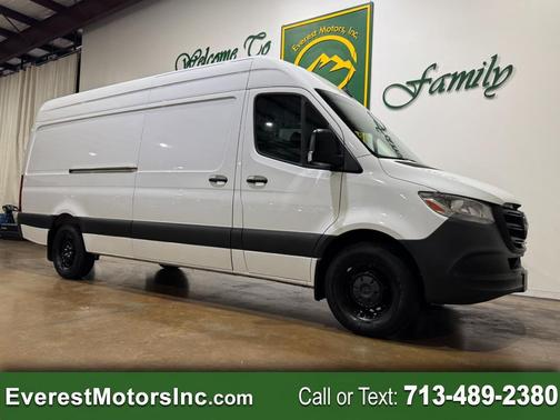 2023 Mercedes-Benz Sprinter 2500 High Roof