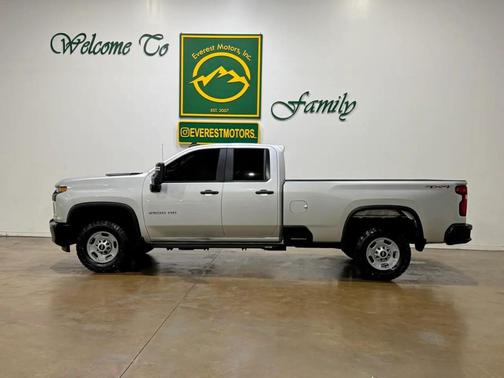 Summit White 2022 Chevrolet Silverado 2500 WT