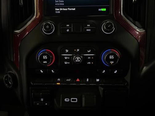 Summit White 2021 Chevrolet Silverado 1500 LT