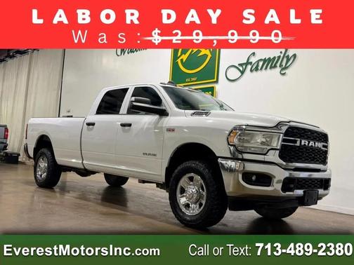 2022 RAM 2500 Tradesman Crew Cab 4x4 8' Box
