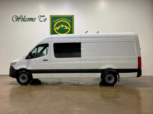 2023 Mercedes-Benz Sprinter 2500 Standard Roof
