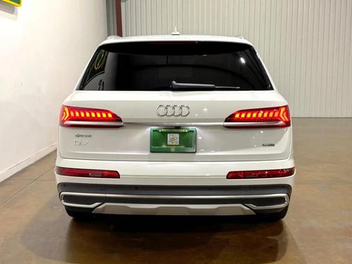 2021 Audi Q7 55 Premium