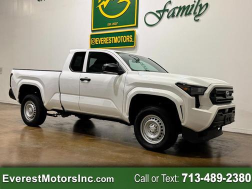 2024 Toyota Tacoma SR