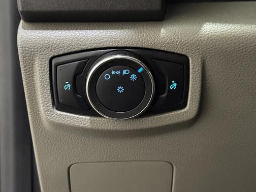 Oxford White 2017 Ford F-450 XL