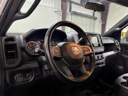 2023 RAM 2500 Tradesman Crew Cab 4x4 8' Box