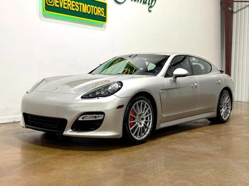 2013 Porsche Panamera GTS