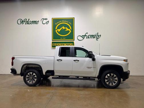 2022 Chevrolet Silverado 2500 Custom