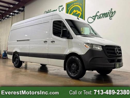 2025 Mercedes-Benz Sprinter 2500 High Roof