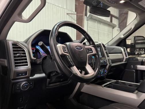 2017 Ford F-250 Lariat