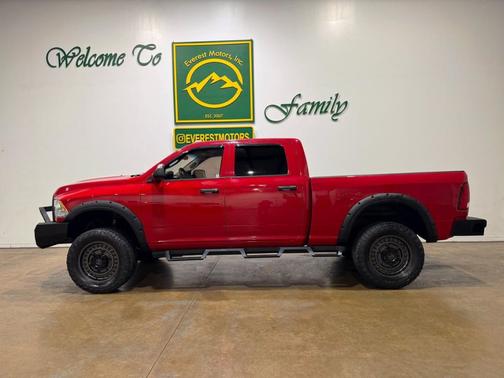 2018 RAM 2500 Tradesman Crew Cab 4x4 6'4' Box