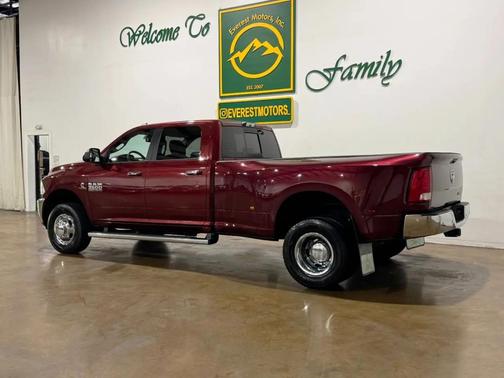 Delmonico Red Pearlcoat 2017 RAM 3500 Lone Star Crew Cab 4x4 8' Box
