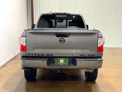 2019 Nissan Titan XD SL