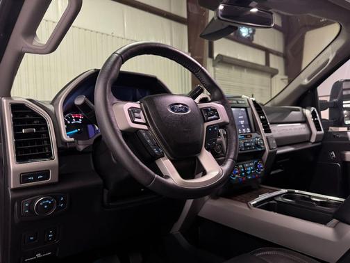 2019 Ford F-350 Lariat