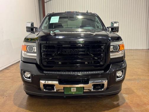 2016 GMC Sierra 3500 Denali