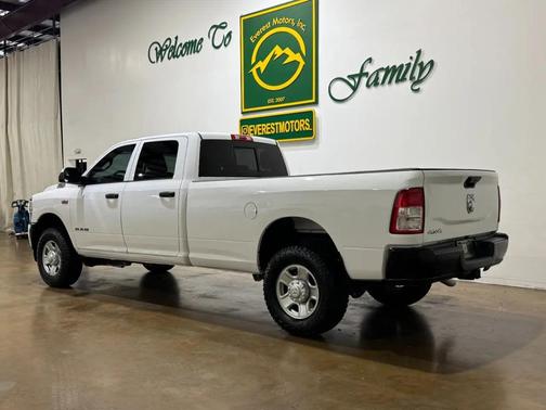 2021 RAM 2500 Tradesman Crew Cab 4x4 8' Box