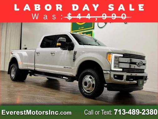 2017 Ford F-350 Lariat