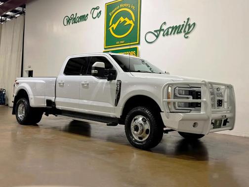 2023 Ford F-350 Lariat