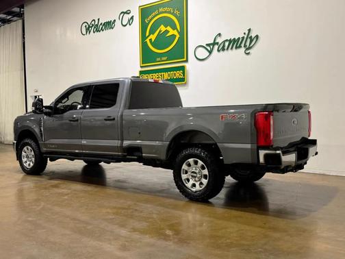 Carbonized Gray Metallic 2024 Ford F-250 XLT