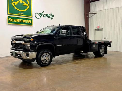 Black 2024 Chevrolet Silverado 3500 LT
