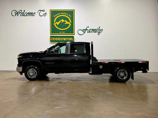Black 2024 Chevrolet Silverado 3500 LT