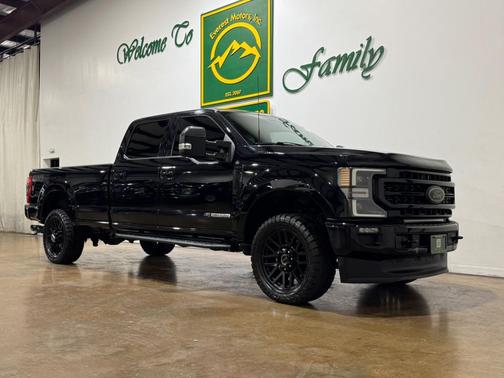 2022 Ford F-350 Lariat