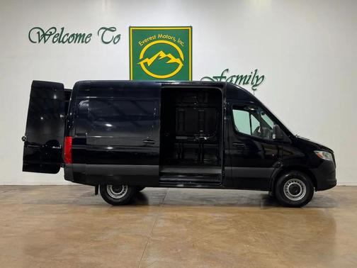 2023 Mercedes-Benz Sprinter 2500 High Roof
