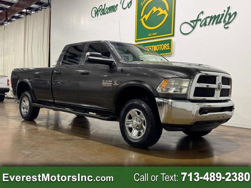 2018 RAM 2500 Tradesman Crew Cab 4x4 8' Box