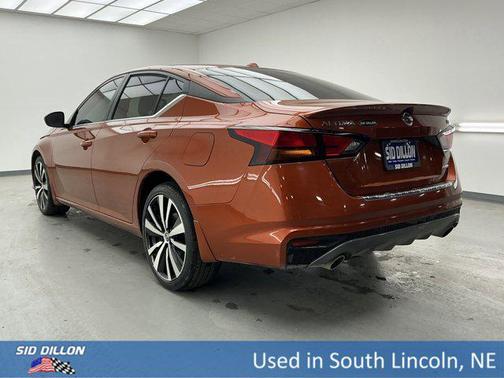 2022 Nissan Altima SR Intelligent AWD