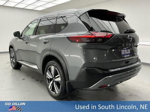 2022 Nissan Rogue SL