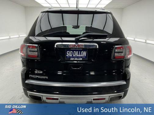 2016 GMC Acadia Denali