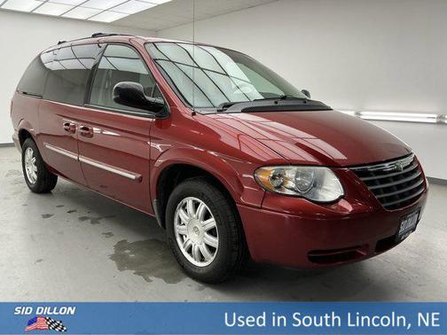 2007 Chrysler Town & Country Touring